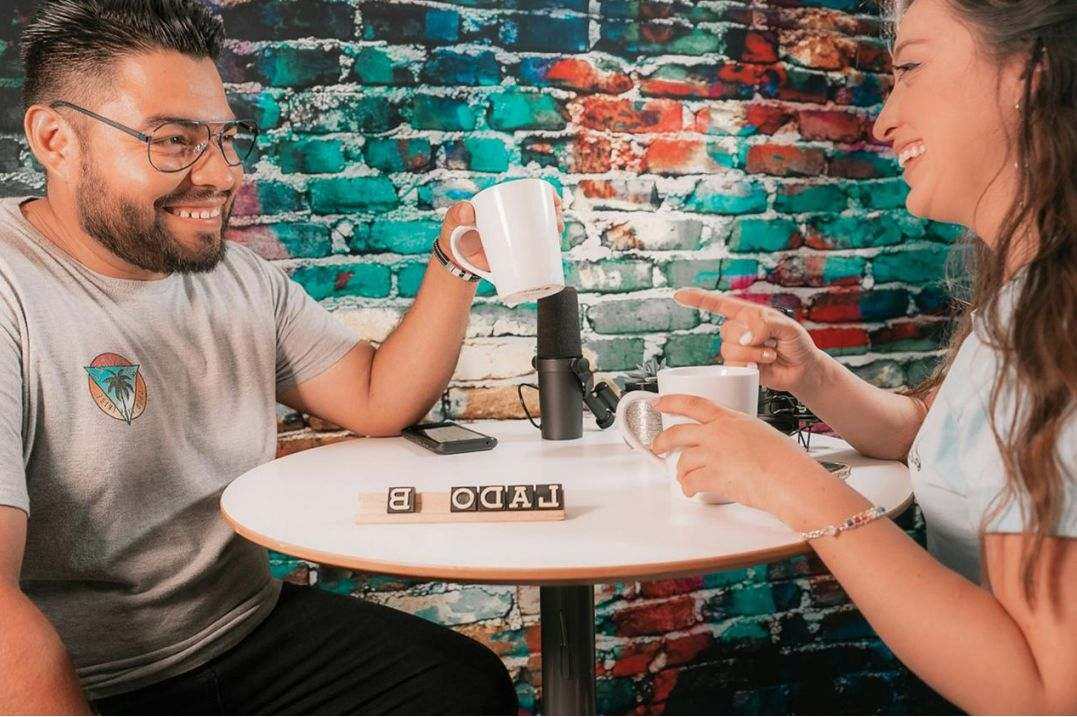 Planificación de boda en mesa